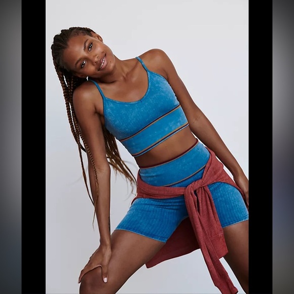 FP Movement by Free People Pants - Free People Movement Varsity
Tipping Activewear Set